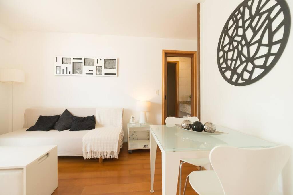 Cobertura Duplex Com Piscina Em Copacabana Apartemen *